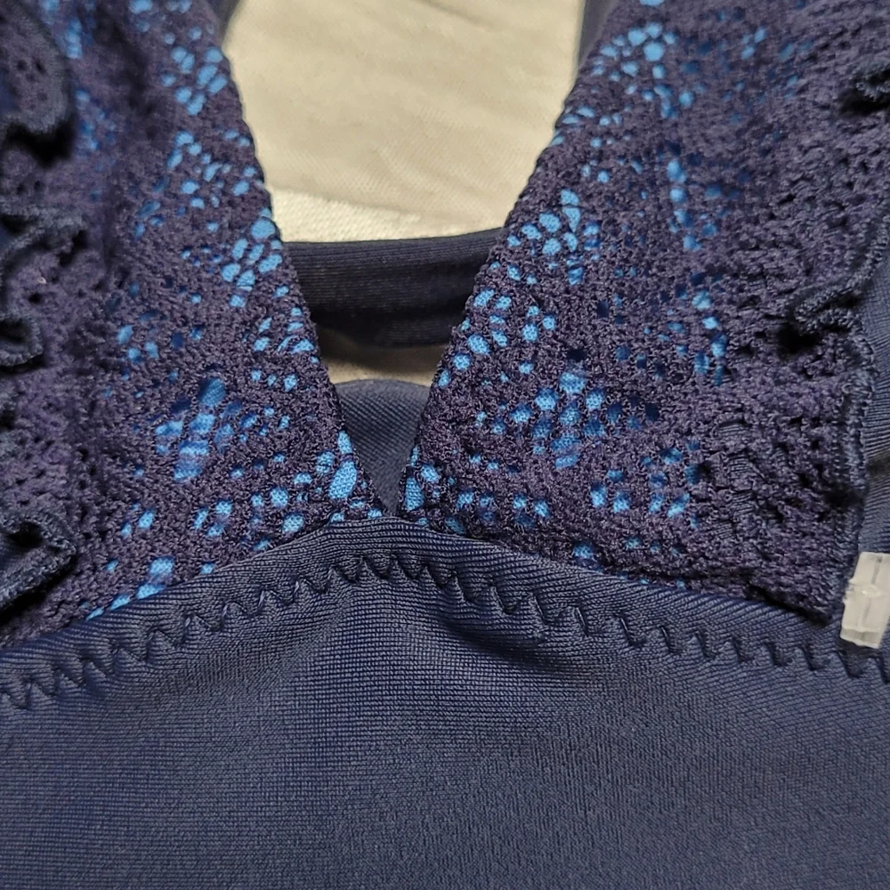 🆕 2 PC MOSSIMO SWIMSUIT - Picture 5 of 8